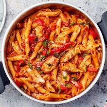 One Pot Tomato Pasta