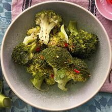 Waterless Cooking Broccoli